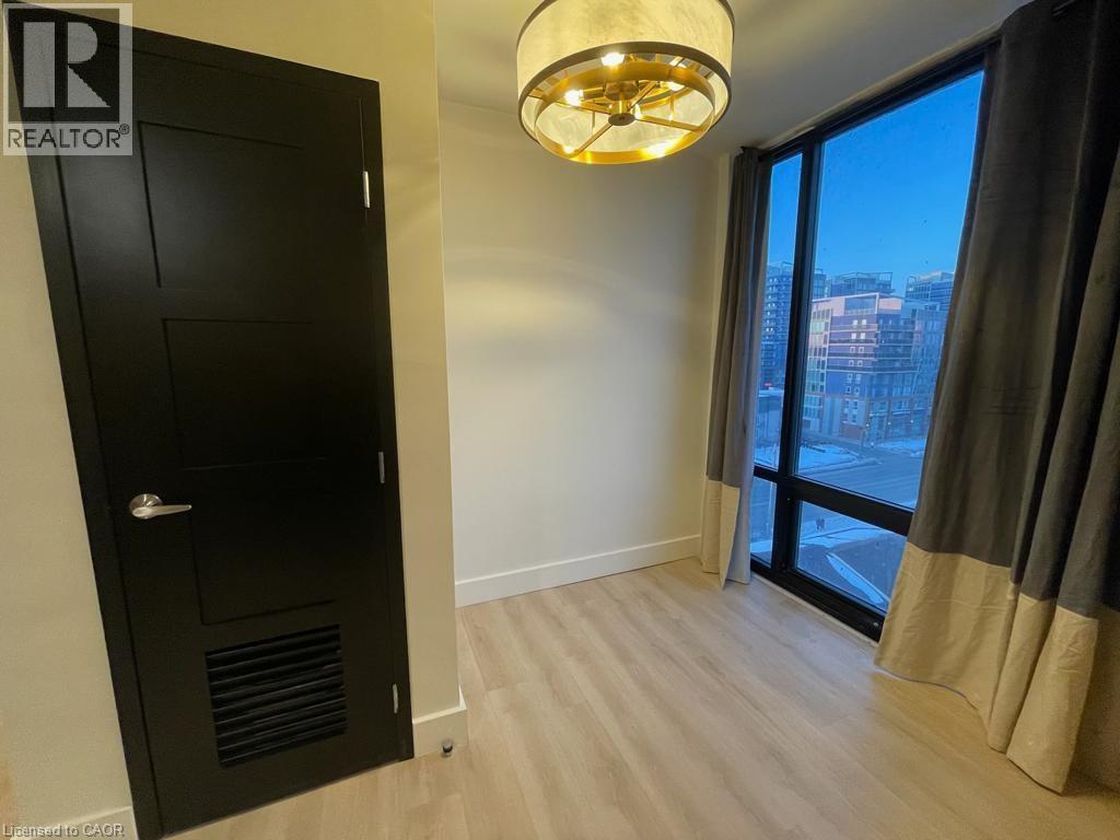 145 Columbia Street W Unit# 809, Waterloo, Ontario N2L 0K7 - Photo 6 - 40835087