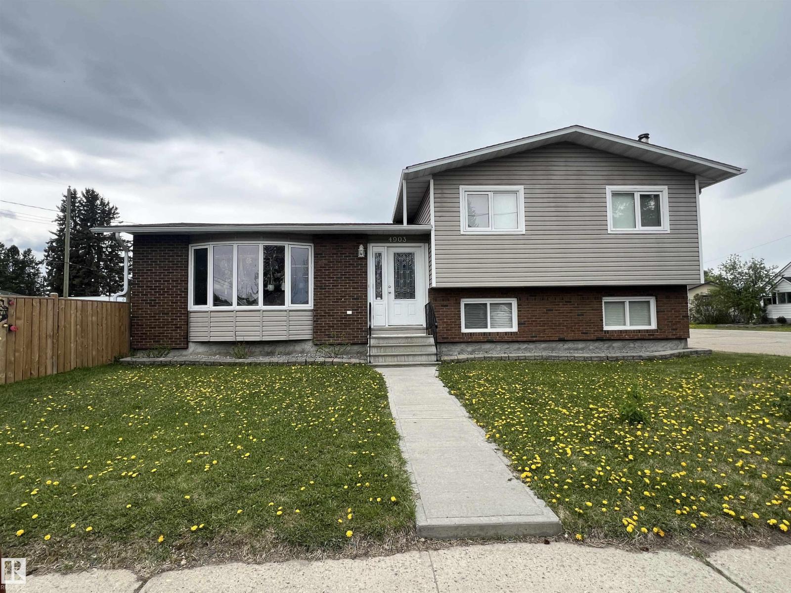 4903 52 Av, Evansburg, Alberta  T0E 0T0 - Photo 2 - E4489944