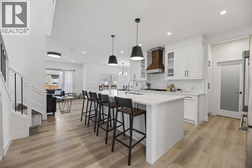 806 Mandalay Boulevard, Carstairs, Alberta  T0M 0N0 - Photo 1 - A2306627