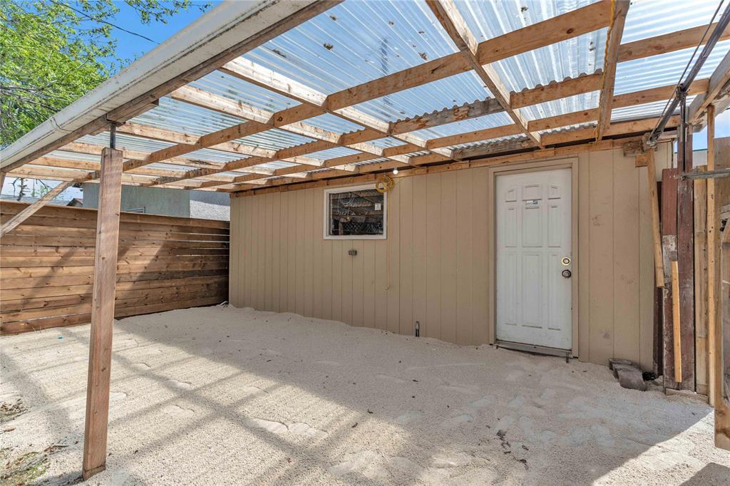 1084 Manitoba Avenue, Winnipeg, Manitoba  R2X 0K4 - Photo 19 - 202612183