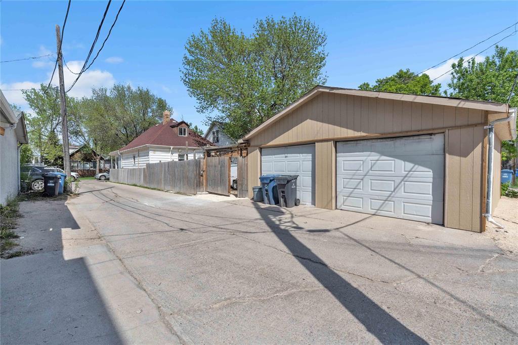 1084 Manitoba Avenue, Winnipeg, Manitoba  R2X 0K4 - Photo 21 - 202612183