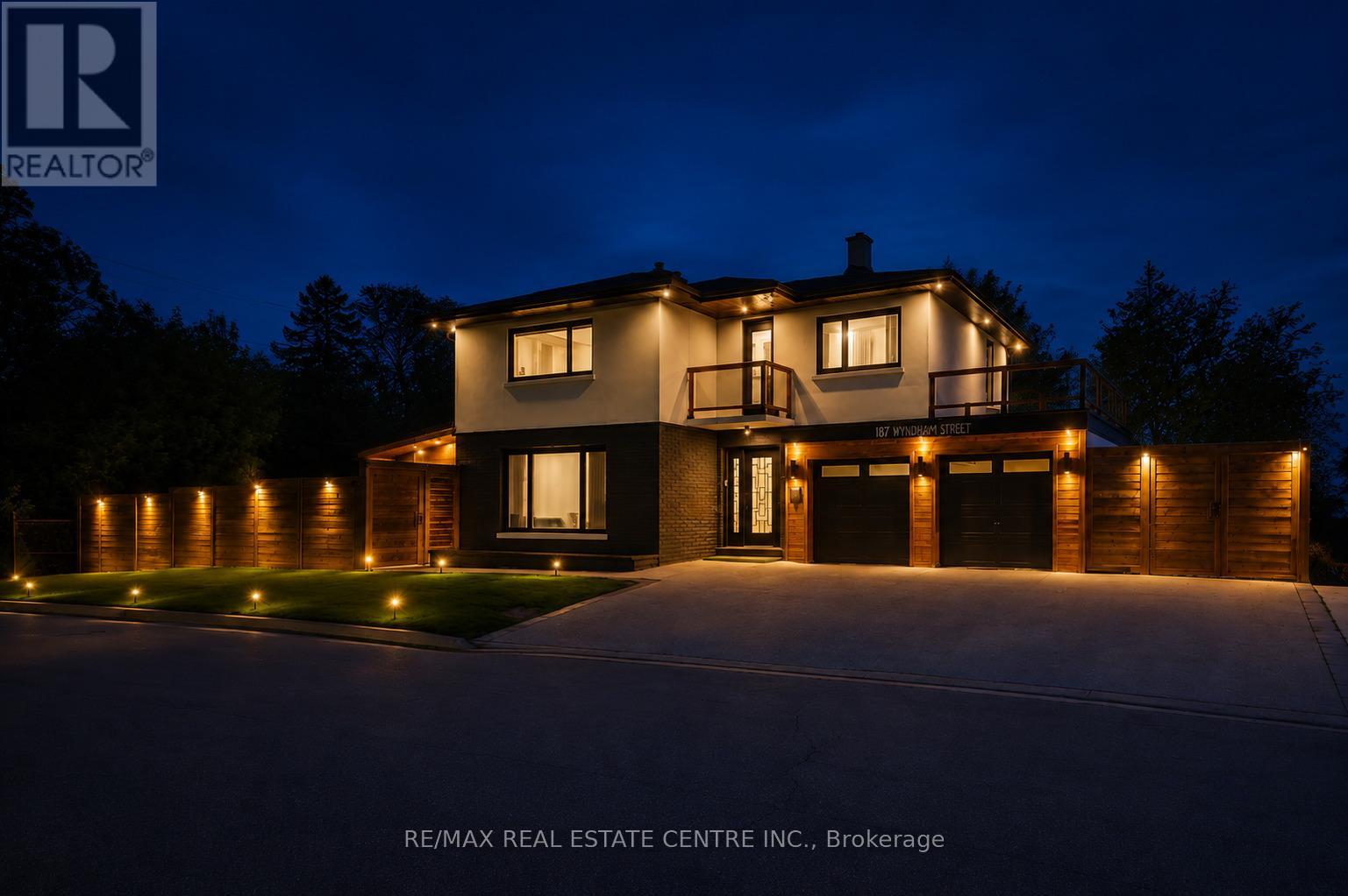 187 Wyndham Street, Mississauga, Ontario  L5M 1N4 - Photo 3 - W13216208