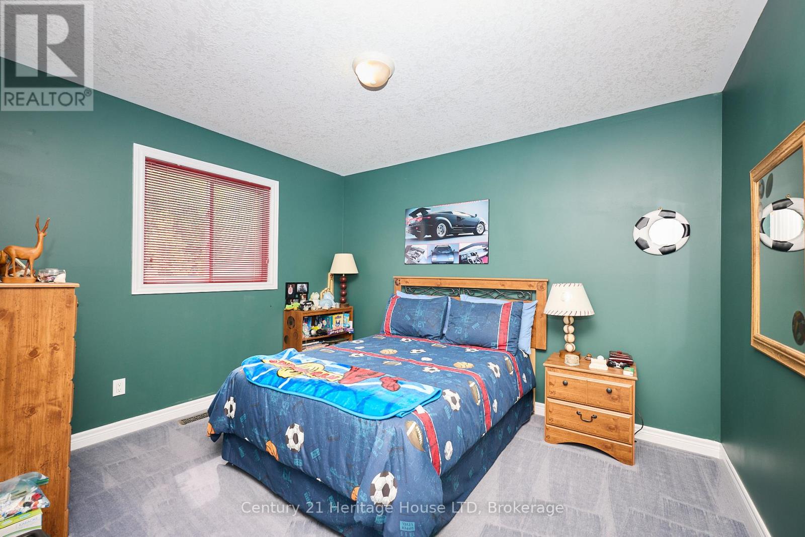 222 Dorchester Drive, Grimsby, Ontario  L3M 5K8 - Photo 17 - X12708034
