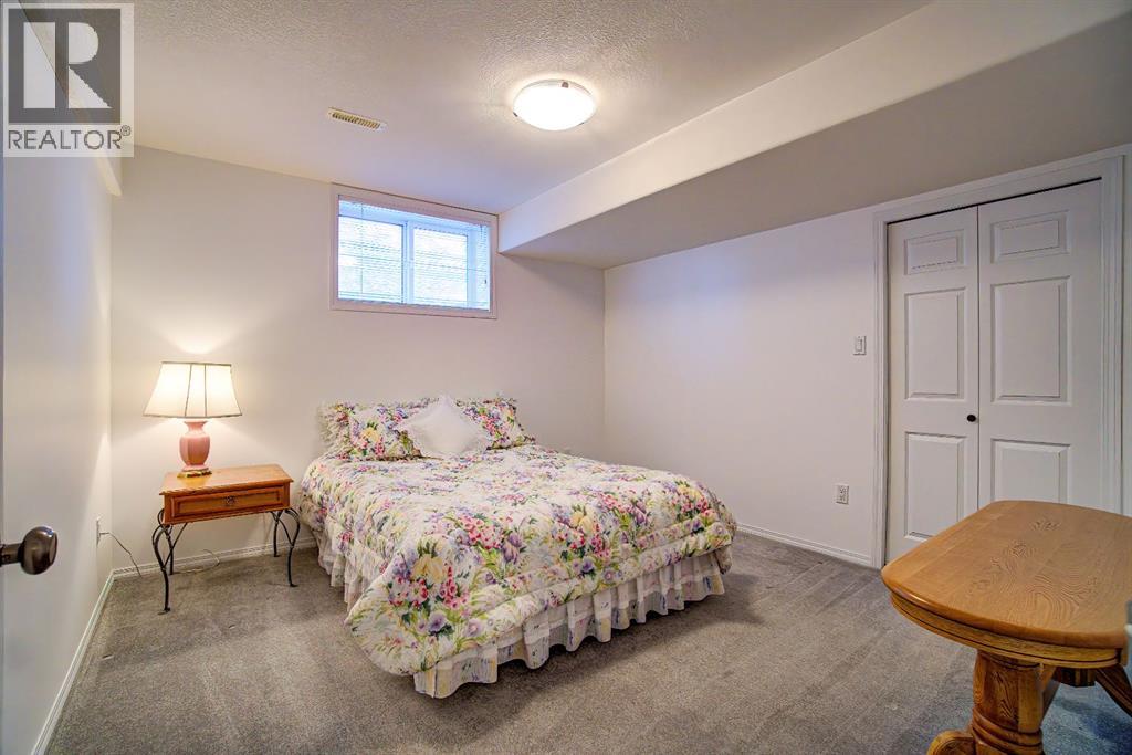 8 Link Spur, Claresholm, Alberta  T0L 0T0 - Photo 32 - A2298303