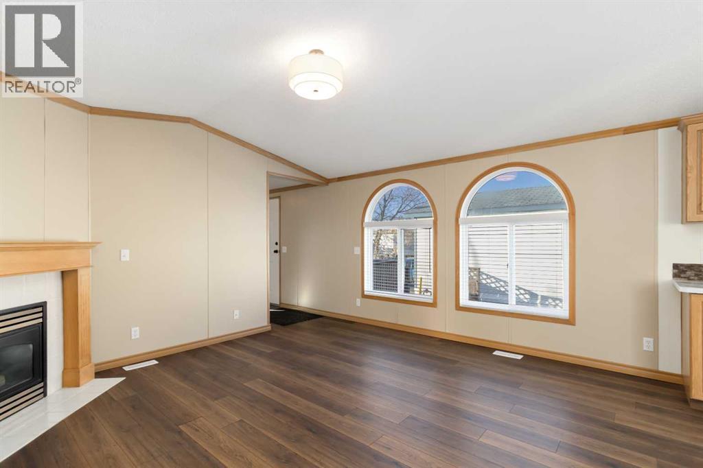 271 Cree Road, Fort Mcmurray, Alberta  T9K 1X8 - Photo 5 - A2297645