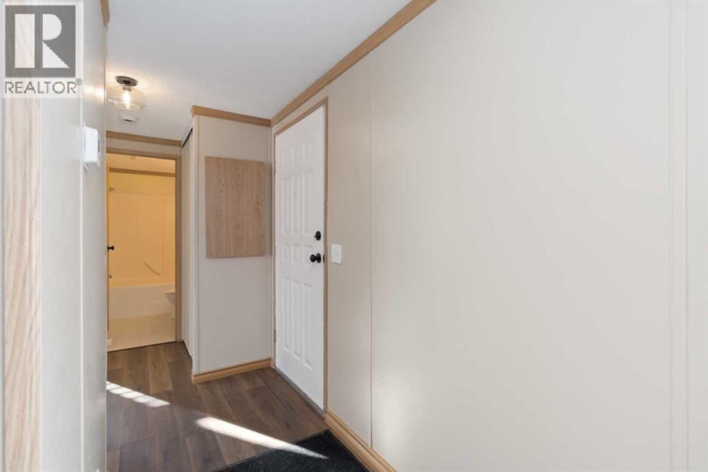 271 Cree Road, Fort Mcmurray, Alberta  T9K 1X8 - Photo 16 - A2297645