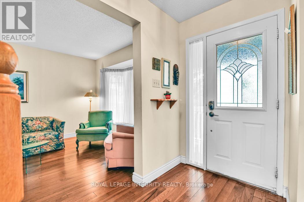 121 Dossetter Way, Ottawa, Ontario  K1G 4S4 - Photo 2 - X13218822