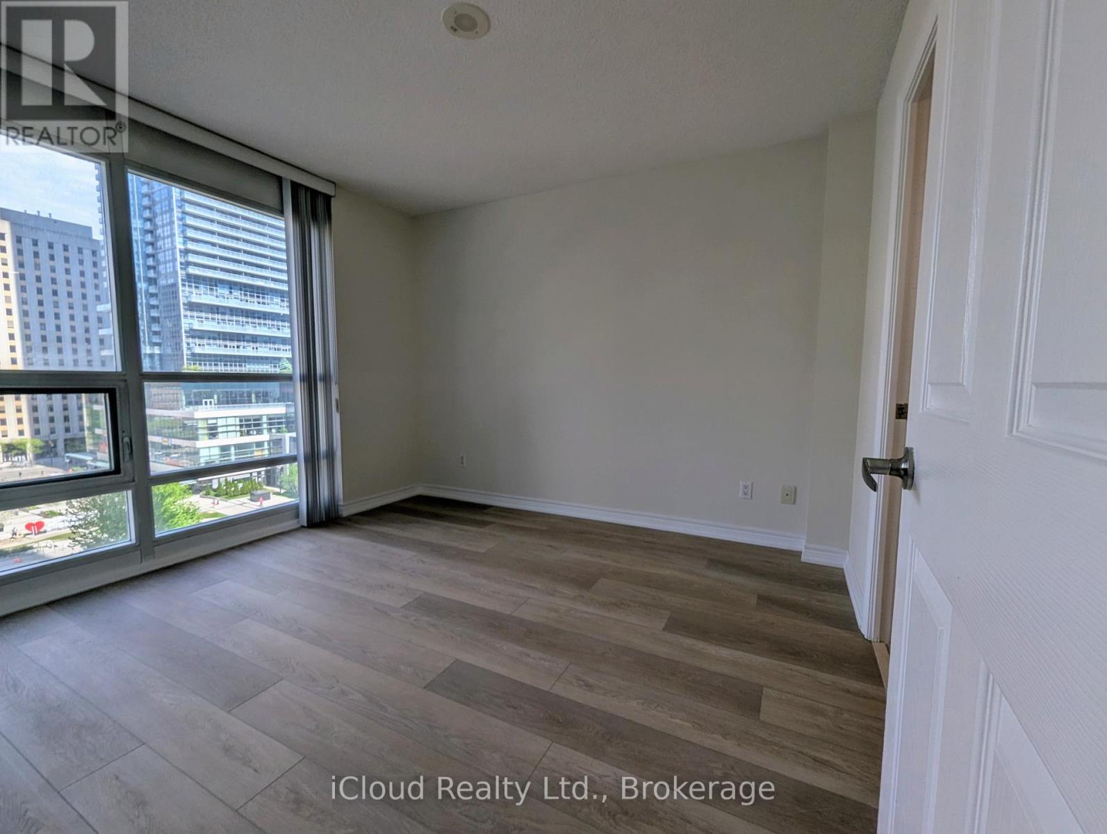 702 - 761 Bay Street, Toronto, Ontario  M5G 2R2 - Photo 31 - C13218826