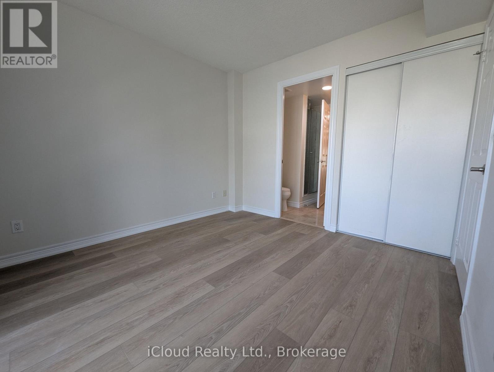 702 - 761 Bay Street, Toronto, Ontario  M5G 2R2 - Photo 33 - C13218826