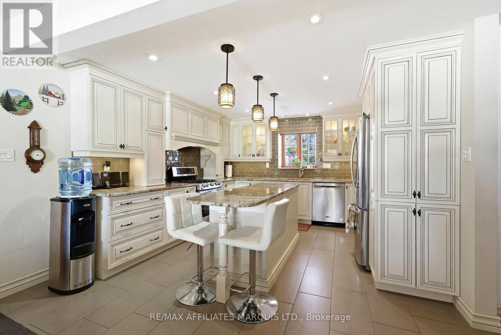 16985 Headline Road, South Stormont, Ontario  K0C 1P0 - Photo 8 - X12789456