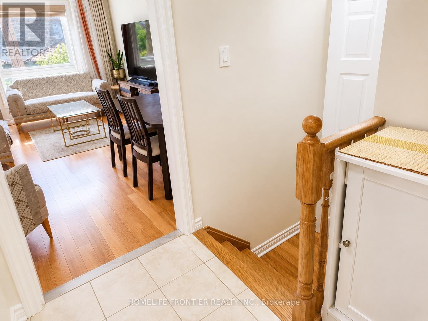 153 Purcell Crescent, Vaughan, Ontario  L6A 3C7 - Photo 7 - N13158212