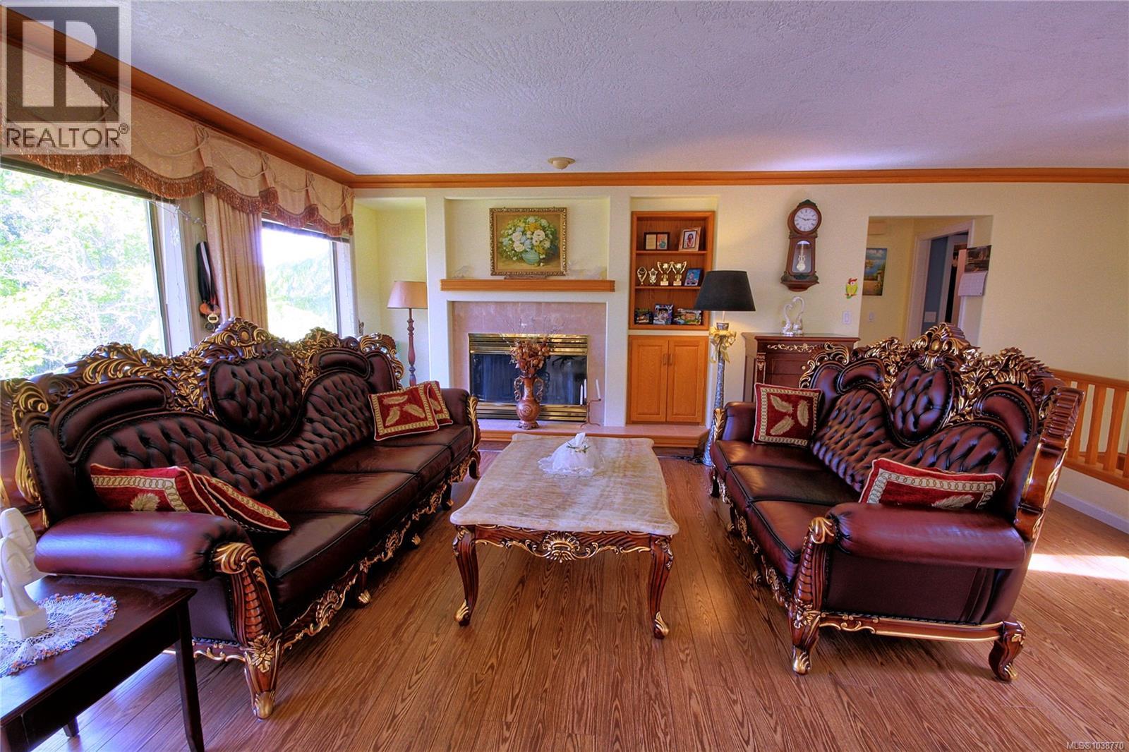 4355 Emily Carr Dr, Saanich, British Columbia  V8X 5E3 - Photo 5 - 1038770
