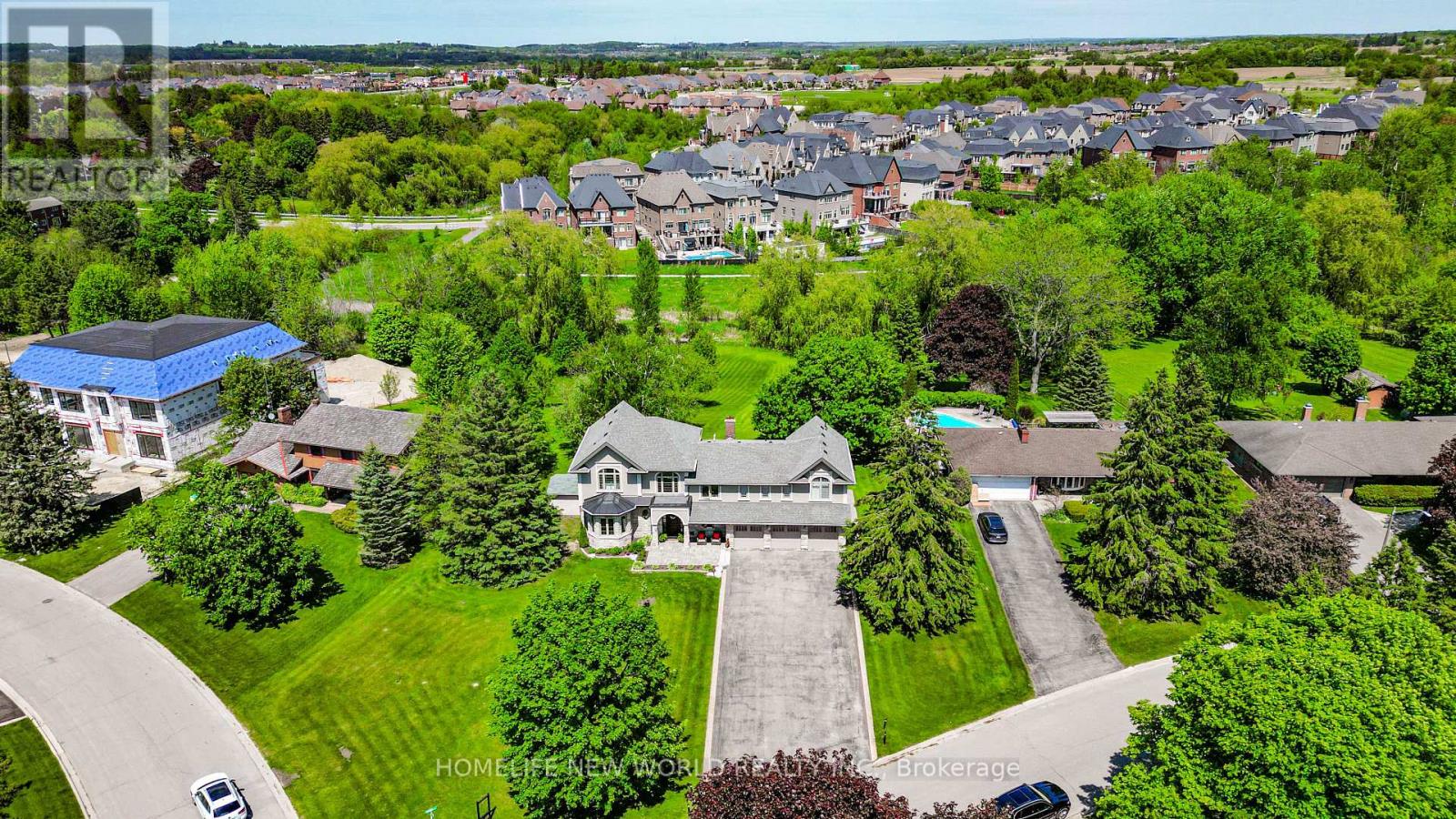 3 Burton Grove, King, Ontario  L7B 1C6 - Photo 4 - N13218840