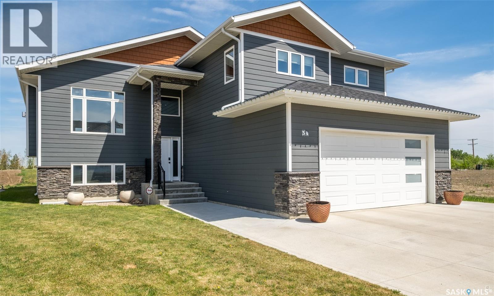 34 Hadley ROAD, Prince Albert, Saskatchewan