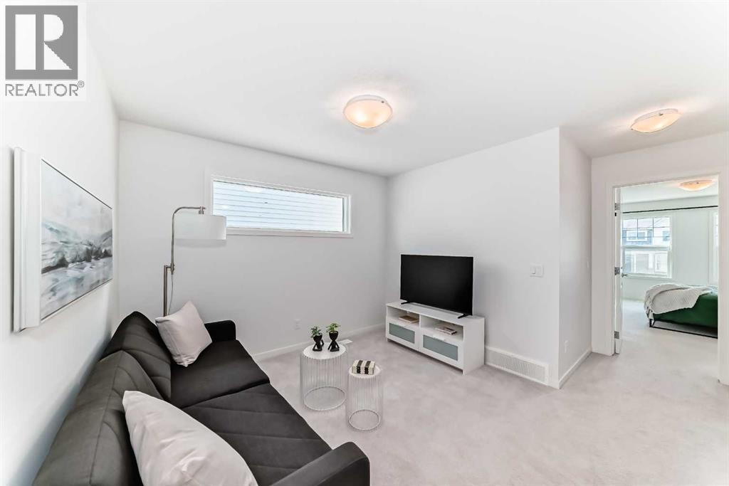 238 Aquila Drive Nw, Calgary, Alberta  T3R 1Y6 - Photo 15 - A2315551