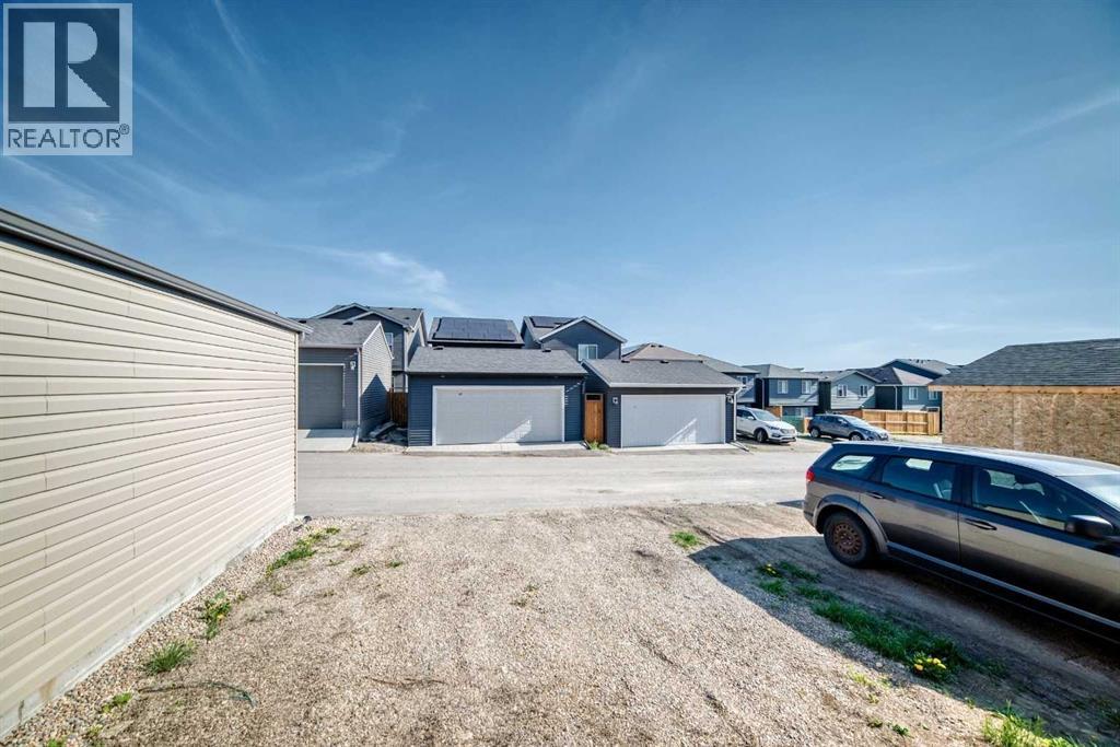 238 Aquila Drive Nw, Calgary, Alberta  T3R 1Y6 - Photo 39 - A2315551