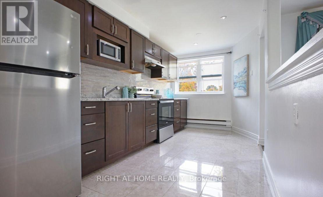 141 - 3040 Constitution Boulevard, Mississauga, Ontario  L4Y 3X7 - Photo 4 - W13210884