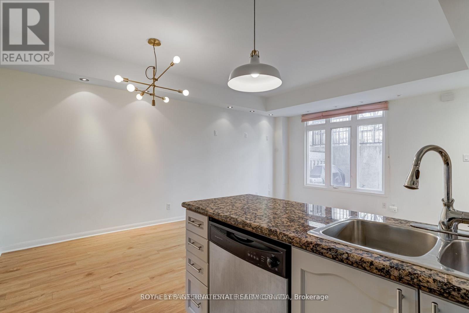 Th31 - 80 Carr Street, Toronto, Ontario  M5T 1B7 - Photo 11 - C13218846