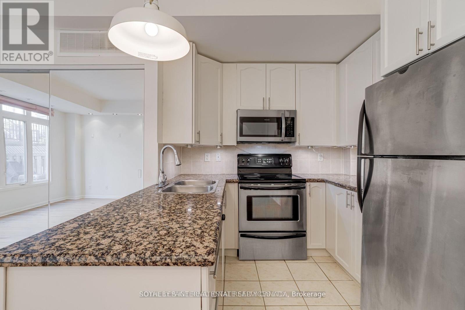Th31 - 80 Carr Street, Toronto, Ontario  M5T 1B7 - Photo 9 - C13218846