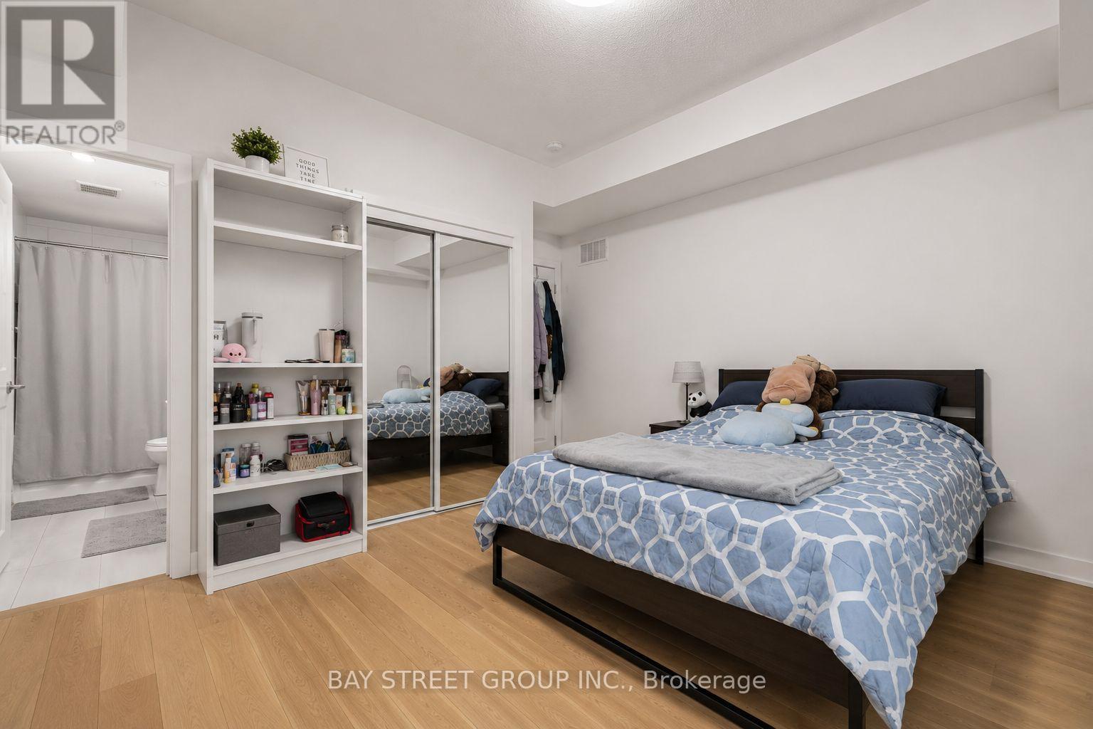 6 - 39 John Perkins Bull Drive W, Toronto, Ontario  M3K 0C3 - Photo 18 - W13210108