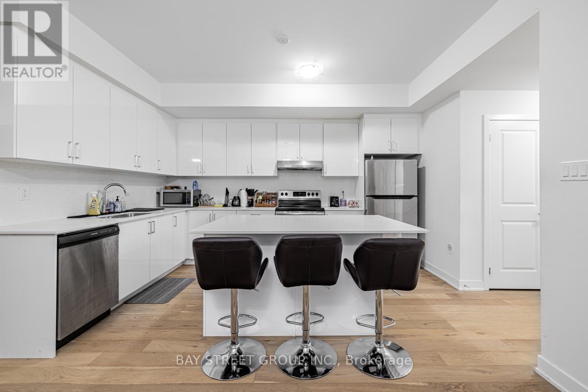 6 - 39 John Perkins Bull Drive W, Toronto, Ontario  M3K 0C3 - Photo 6 - W13210108