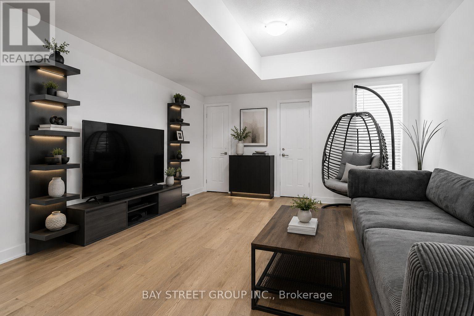 6 - 39 John Perkins Bull Drive W, Toronto, Ontario  M3K 0C3 - Photo 4 - W13210108