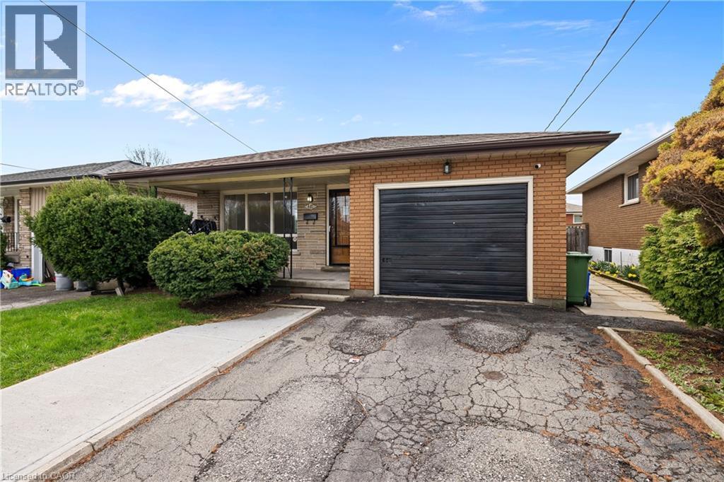 481 LIMERIDGE Court Unit# Upper, Hamilton, Ontario