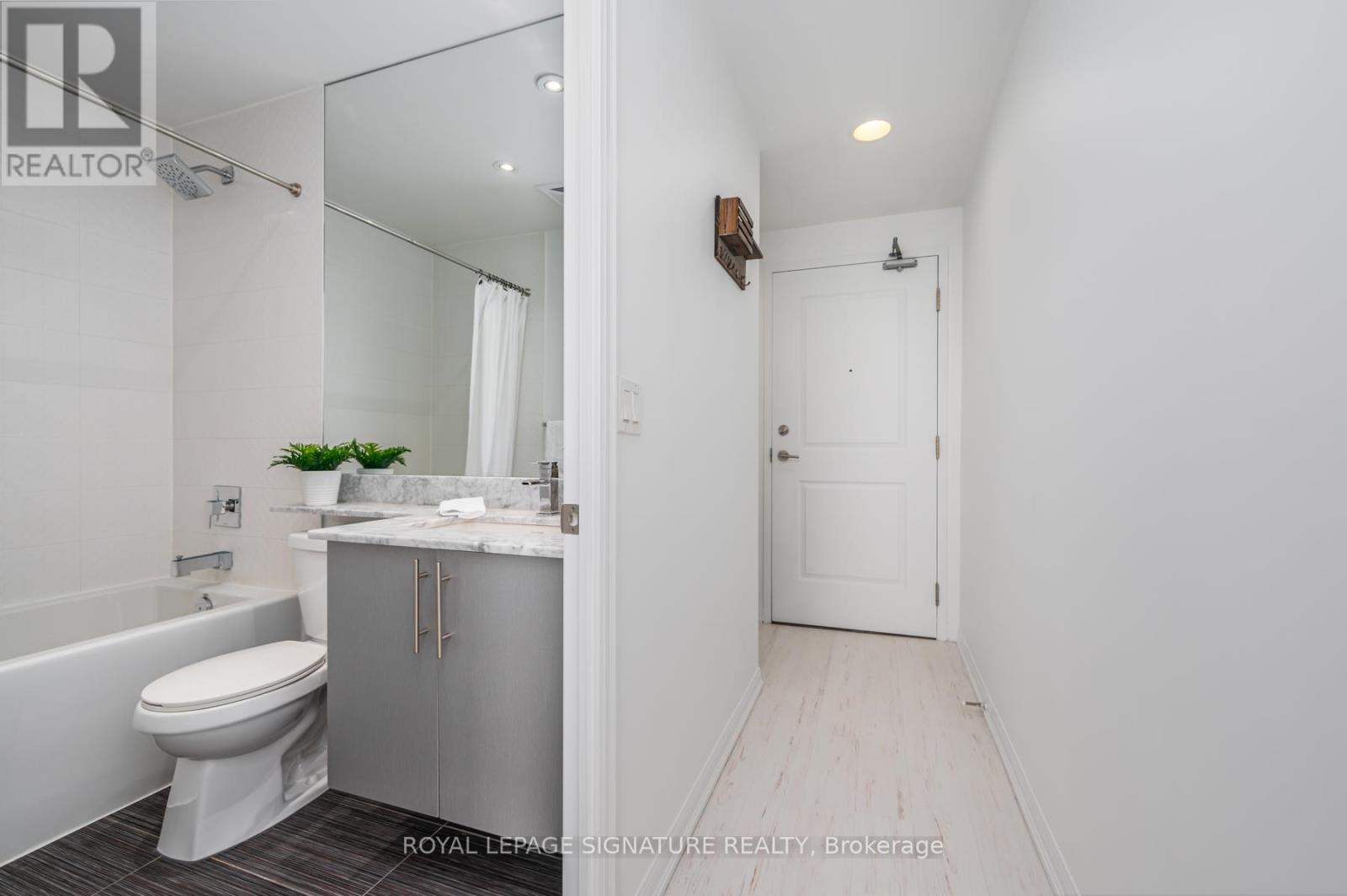 1703 - 85 East Liberty Street, Toronto, Ontario  M6K 3R4 - Photo 16 - C13218866