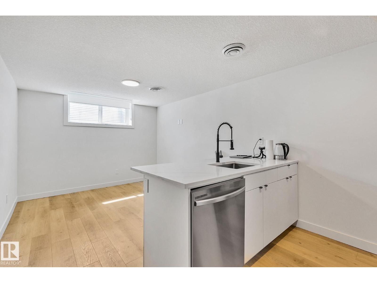 14904 109 Av NW, Edmonton, Alberta  T5P 1M6 - Photo 31 - E4479178