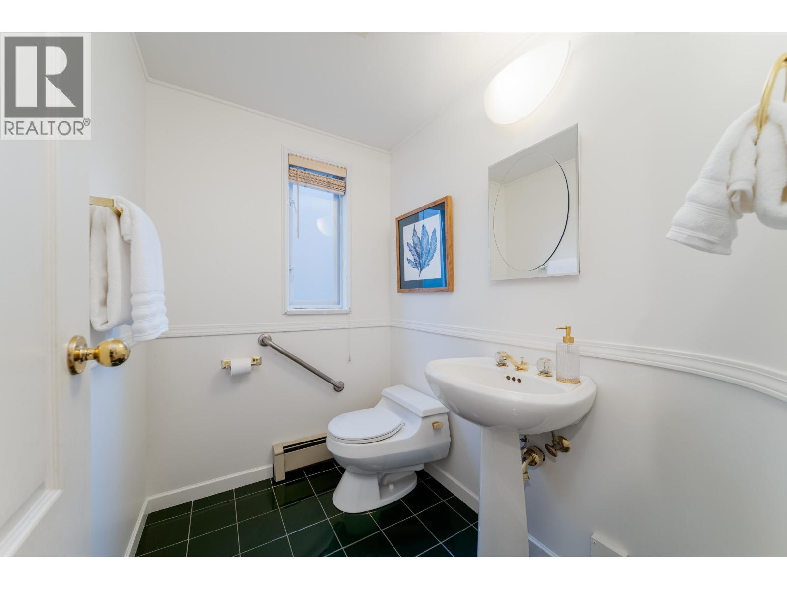 4682 W 14th Avenue, Vancouver, British Columbia  V6R 2Y6 - Photo 9 - R3128361