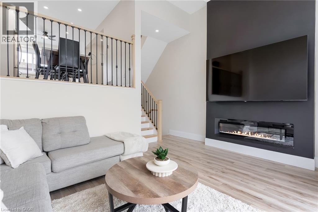 230 BLAIR Road Unit# 16, Cambridge, Ontario