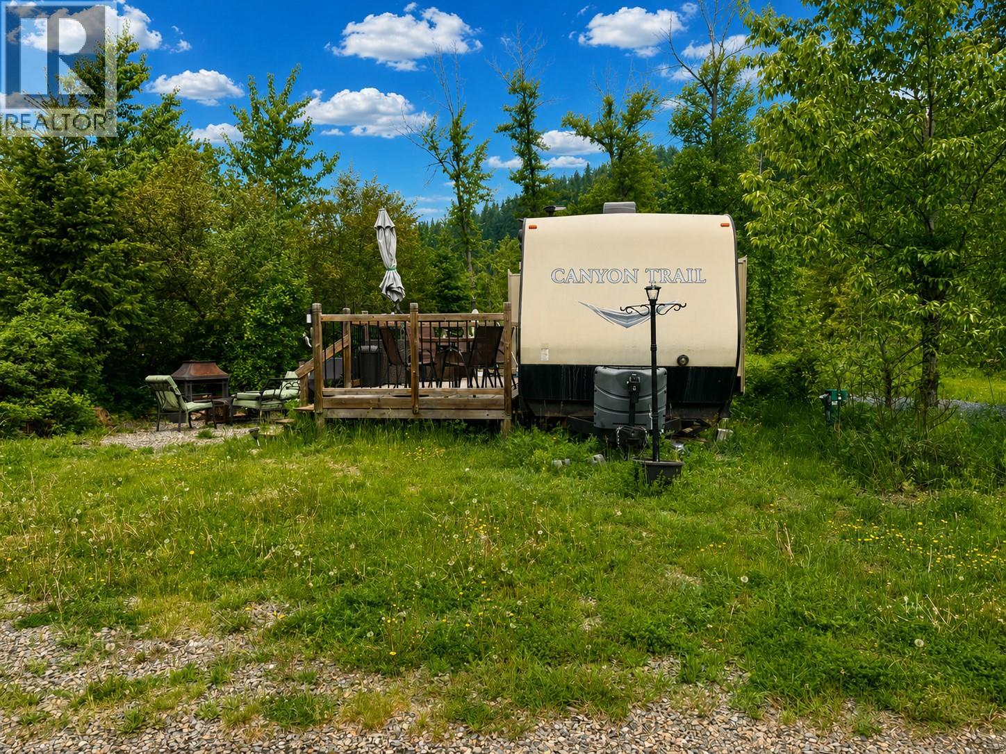 8415 King Creek Fsr Road Unit# Lot 60 Lot# 60, Yahk, British Columbia  V0B 2P0 - Photo 9 - 10387699