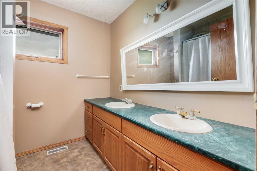 200, 274128 320 Street E, Rural Foothills County, Alberta  T0L 0J0 - Photo 22 - A2310755