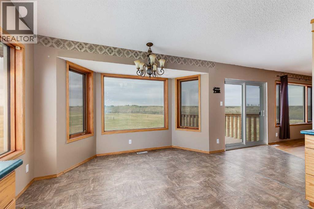 200, 274128 320 Street E, Rural Foothills County, Alberta  T0L 0J0 - Photo 10 - A2310755