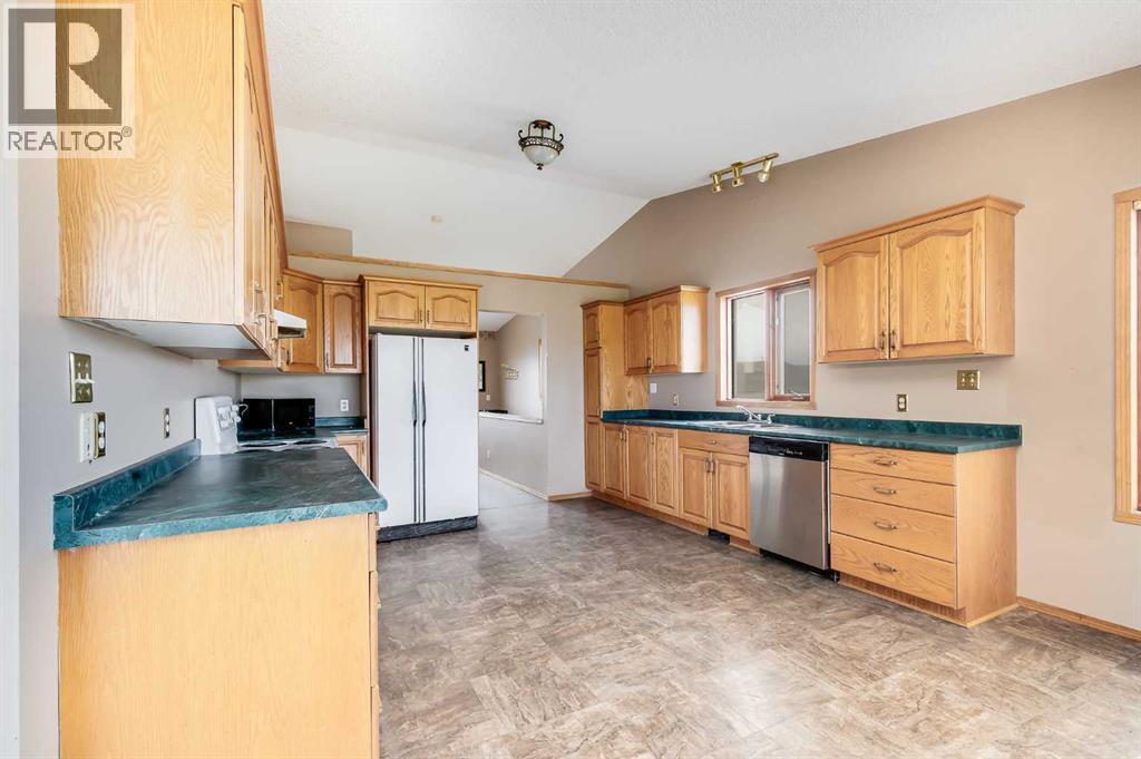 200, 274128 320 Street E, Rural Foothills County, Alberta  T0L 0J0 - Photo 12 - A2310755
