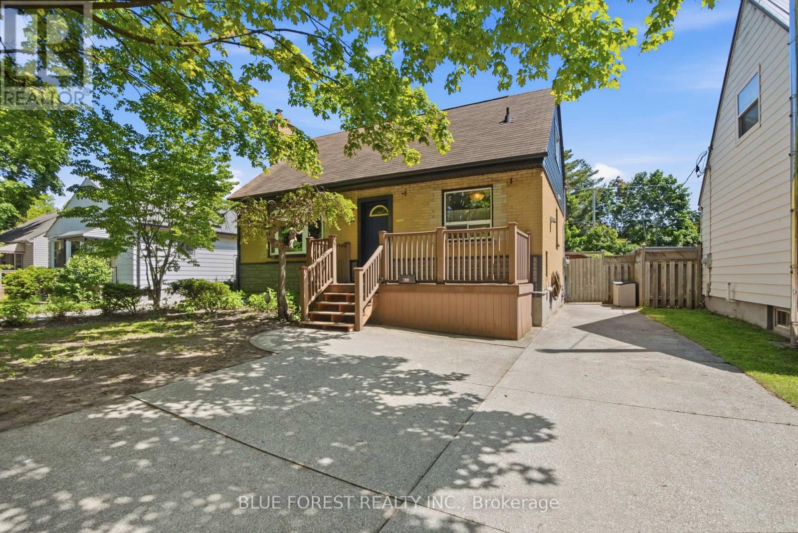 48 HEATHER CRESCENT, London East, Ontario