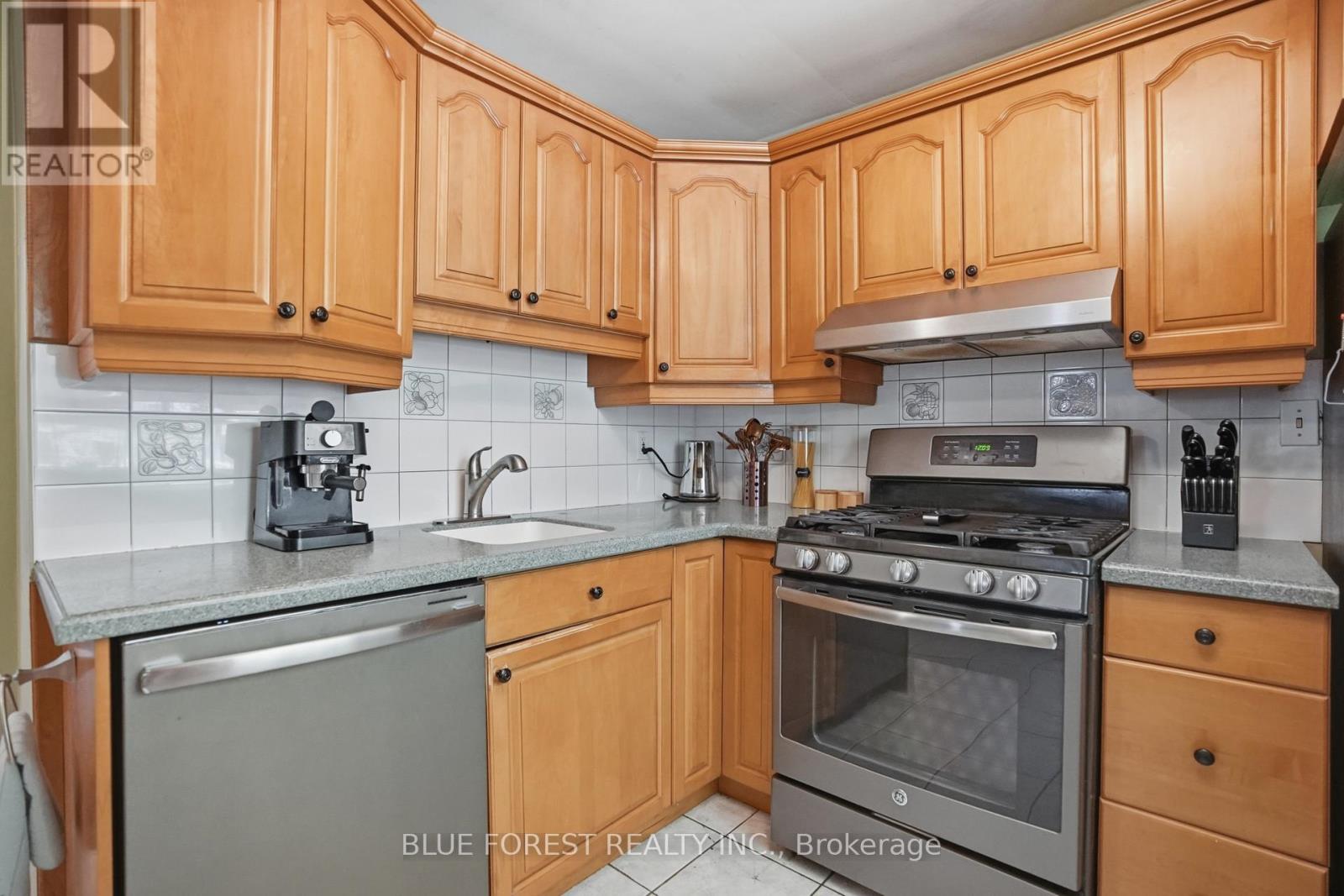 48 Heather Crescent, London East, Ontario  N5W 4L5 - Photo 8 - X13218872