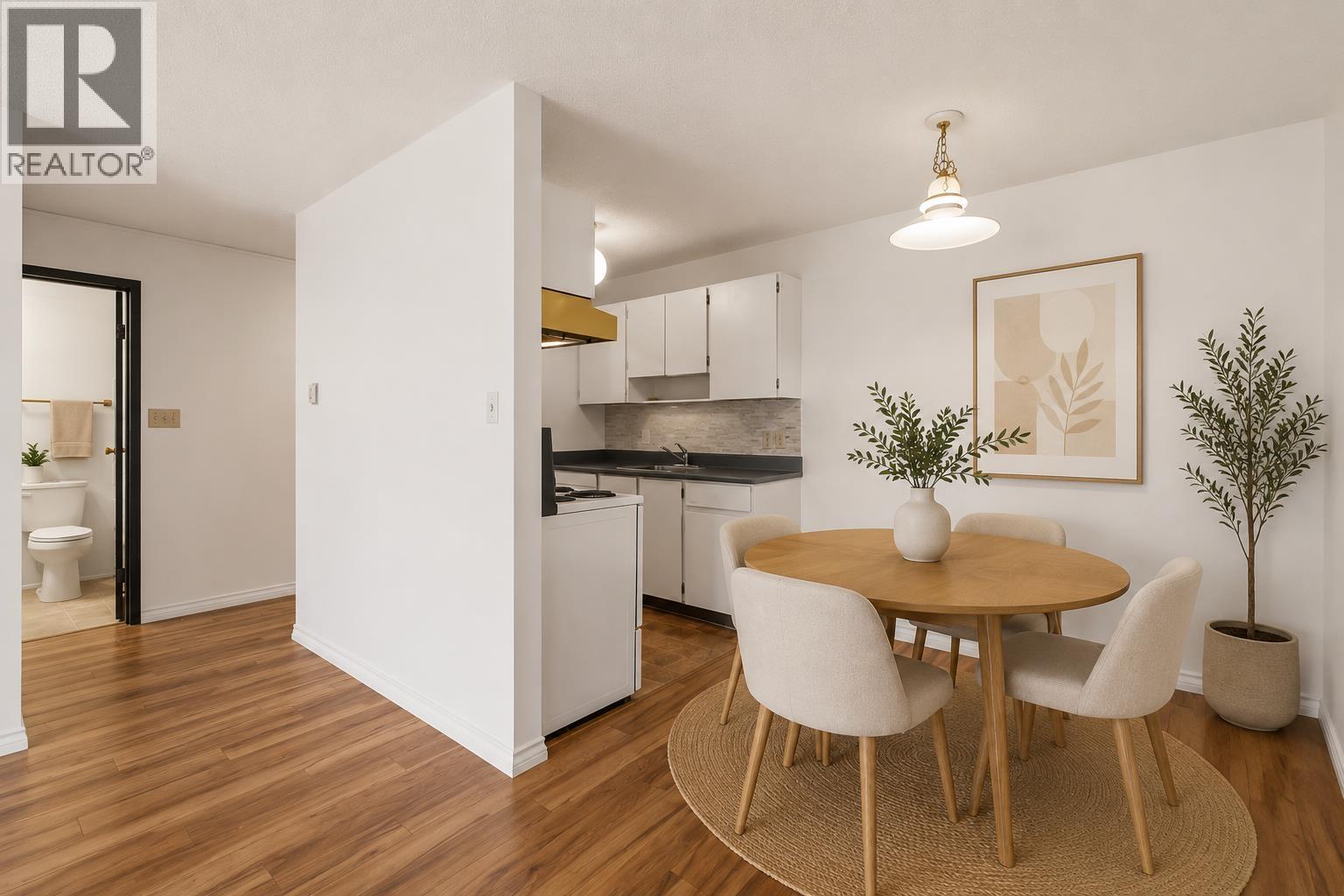 315 310 W 3rd Street, North Vancouver, British Columbia  V7M 1G4 - Photo 5 - R3110529