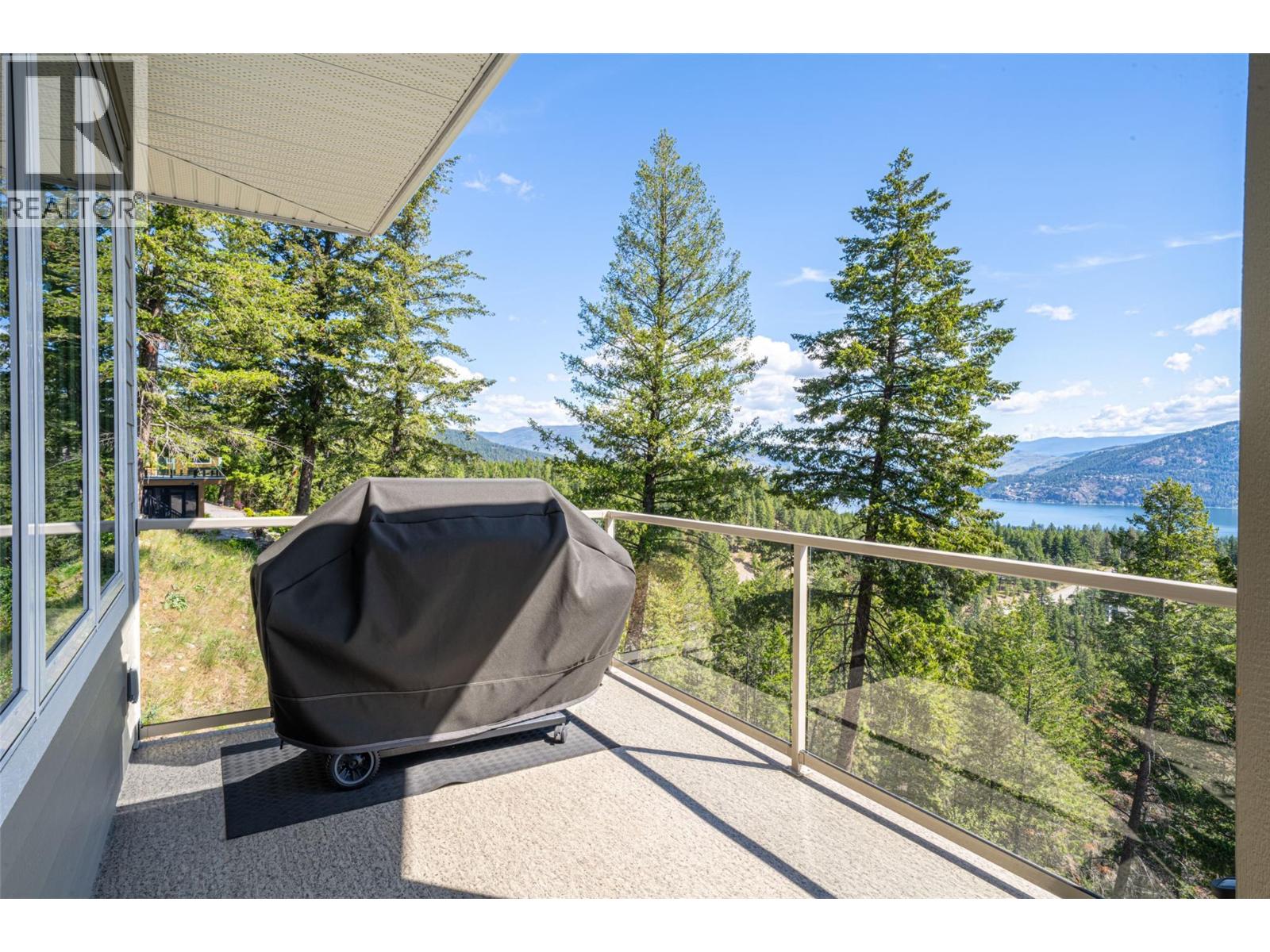 132 Crown Crescent, Vernon, British Columbia V1H 2C3 - Photo 34 - 10388635
