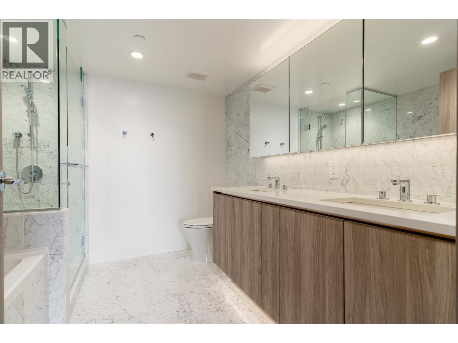 1012 1768 Cook Street, Vancouver, British Columbia  V5Y 0N3 - Photo 11 - R3128887