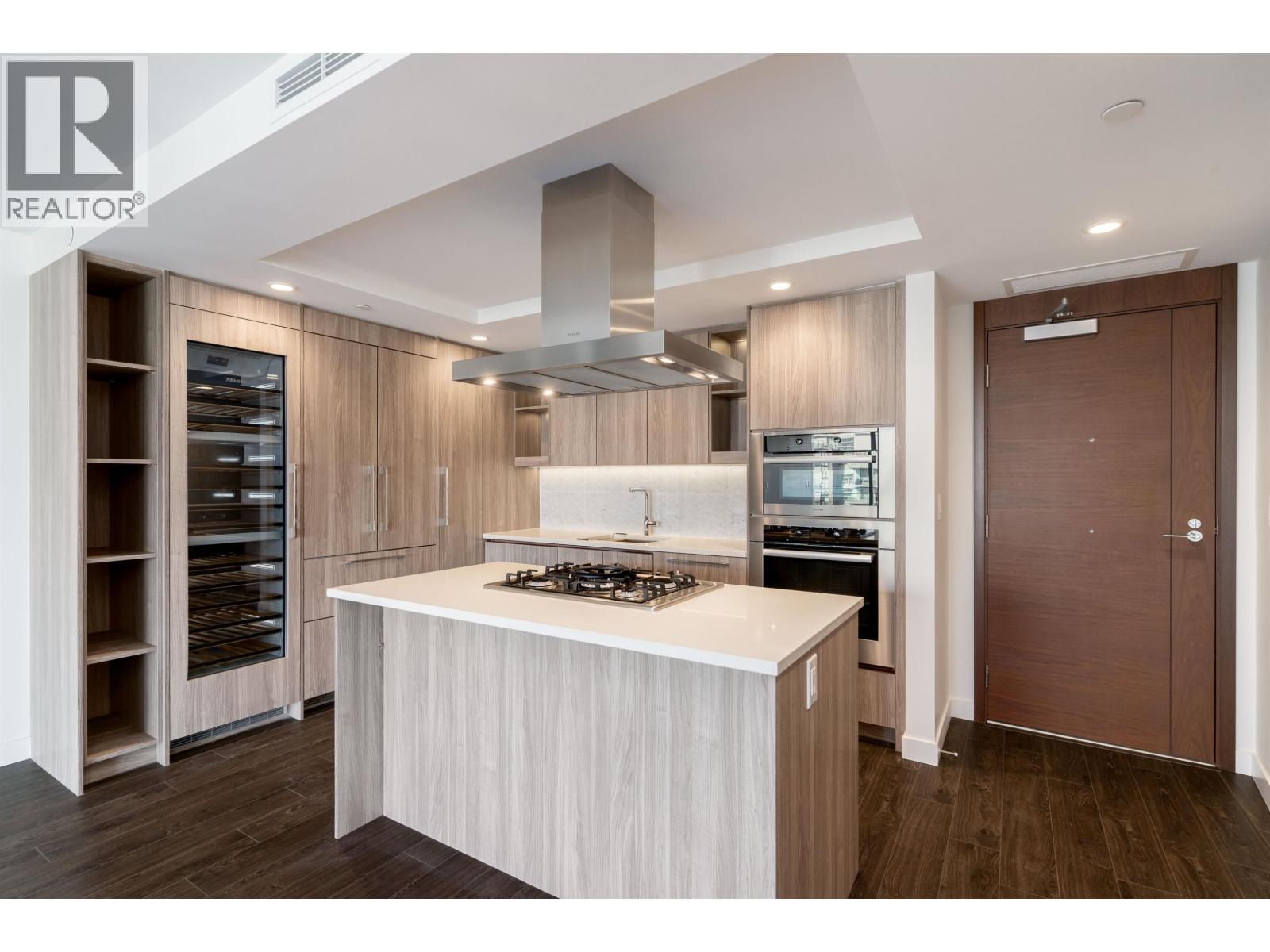 1012 1768 Cook Street, Vancouver, British Columbia  V5Y 0N3 - Photo 8 - R3128887