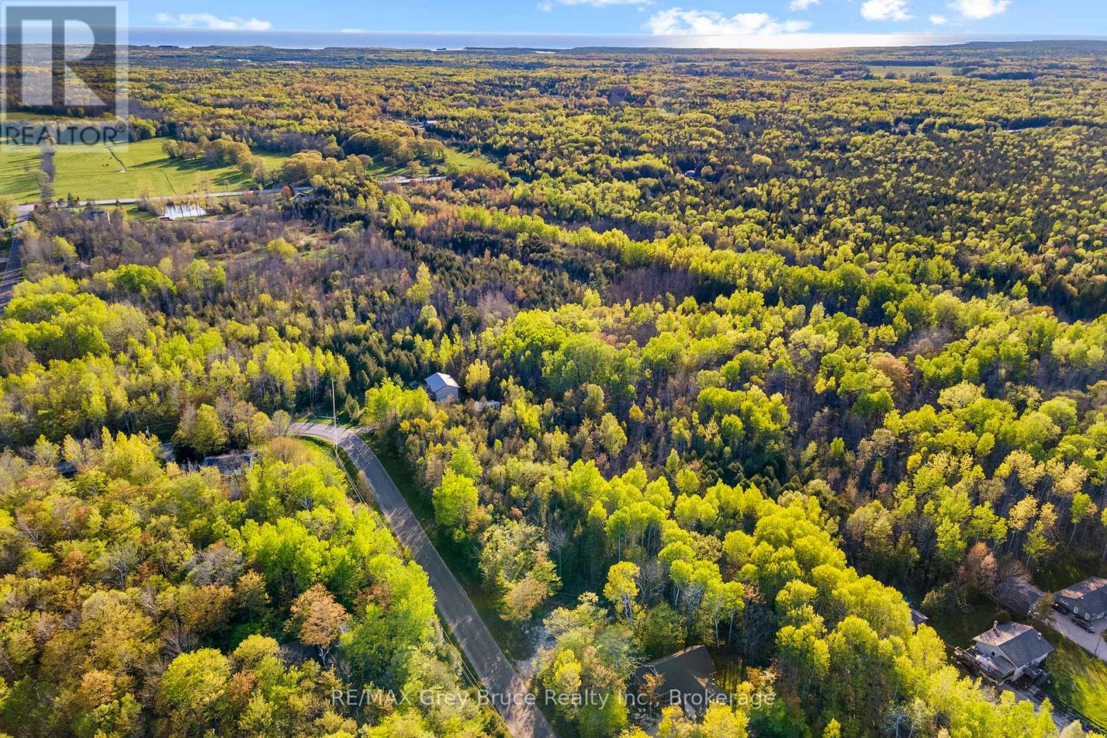 71 Maple Drive, Northern Bruce Peninsula, Ontario  N0H 1Z0 - Photo 18 - X13218886