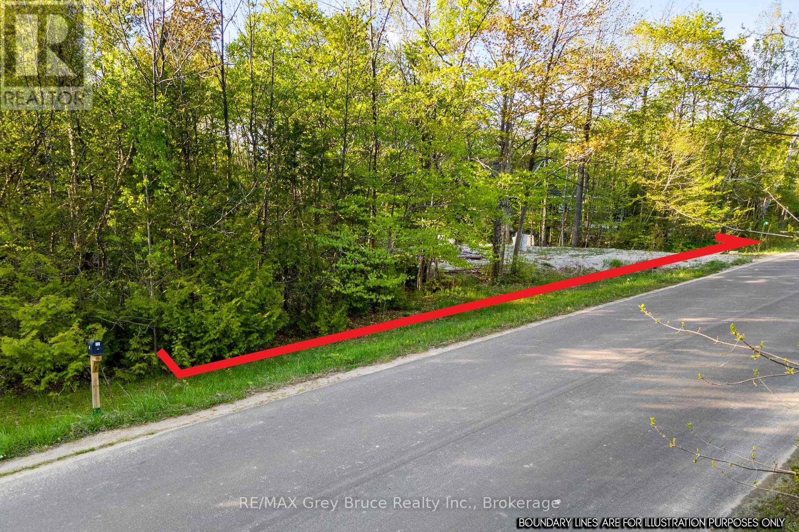 71 Maple Drive, Northern Bruce Peninsula, Ontario  N0H 1Z0 - Photo 3 - X13218886