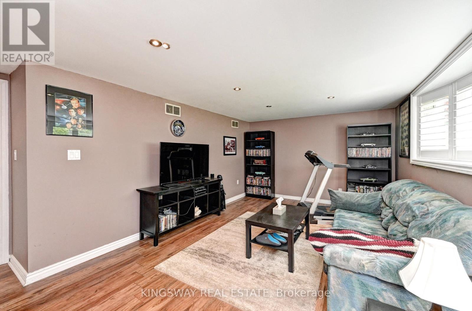 118 Adam Street, Cambridge, Ontario  N3C 2K6 - Photo 30 - X13218900