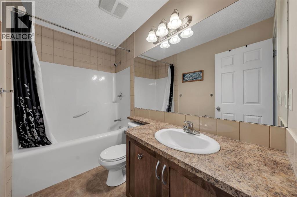 32 Everoak Close SW, Calgary, Alberta  T2Y 0C3 - Photo 36 - A2316425