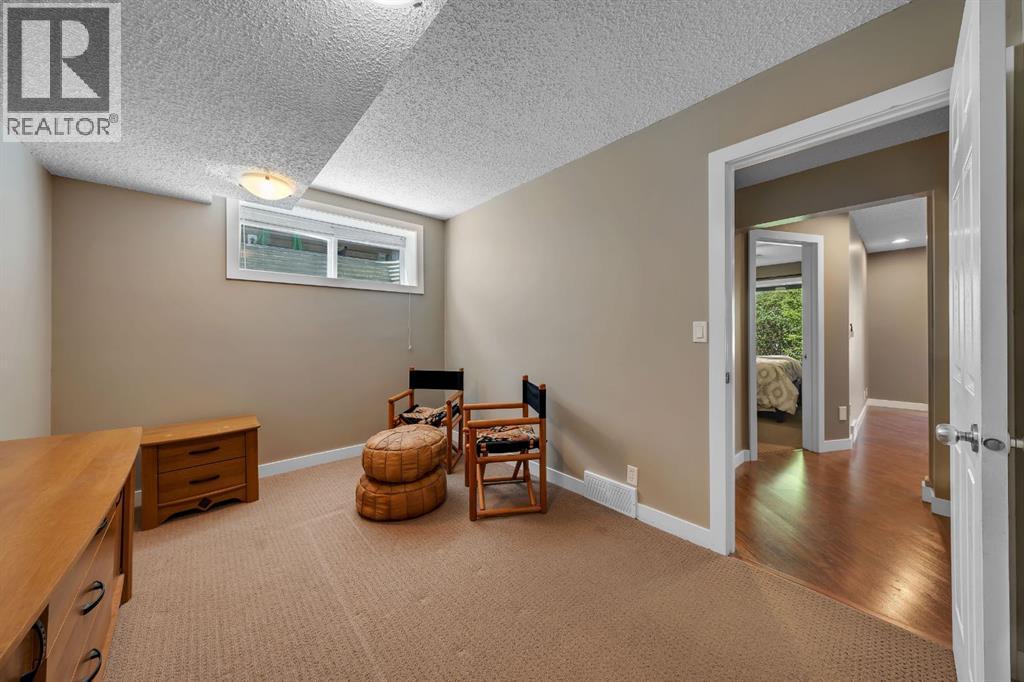 32 Everoak Close SW, Calgary, Alberta  T2Y 0C3 - Photo 43 - A2316425