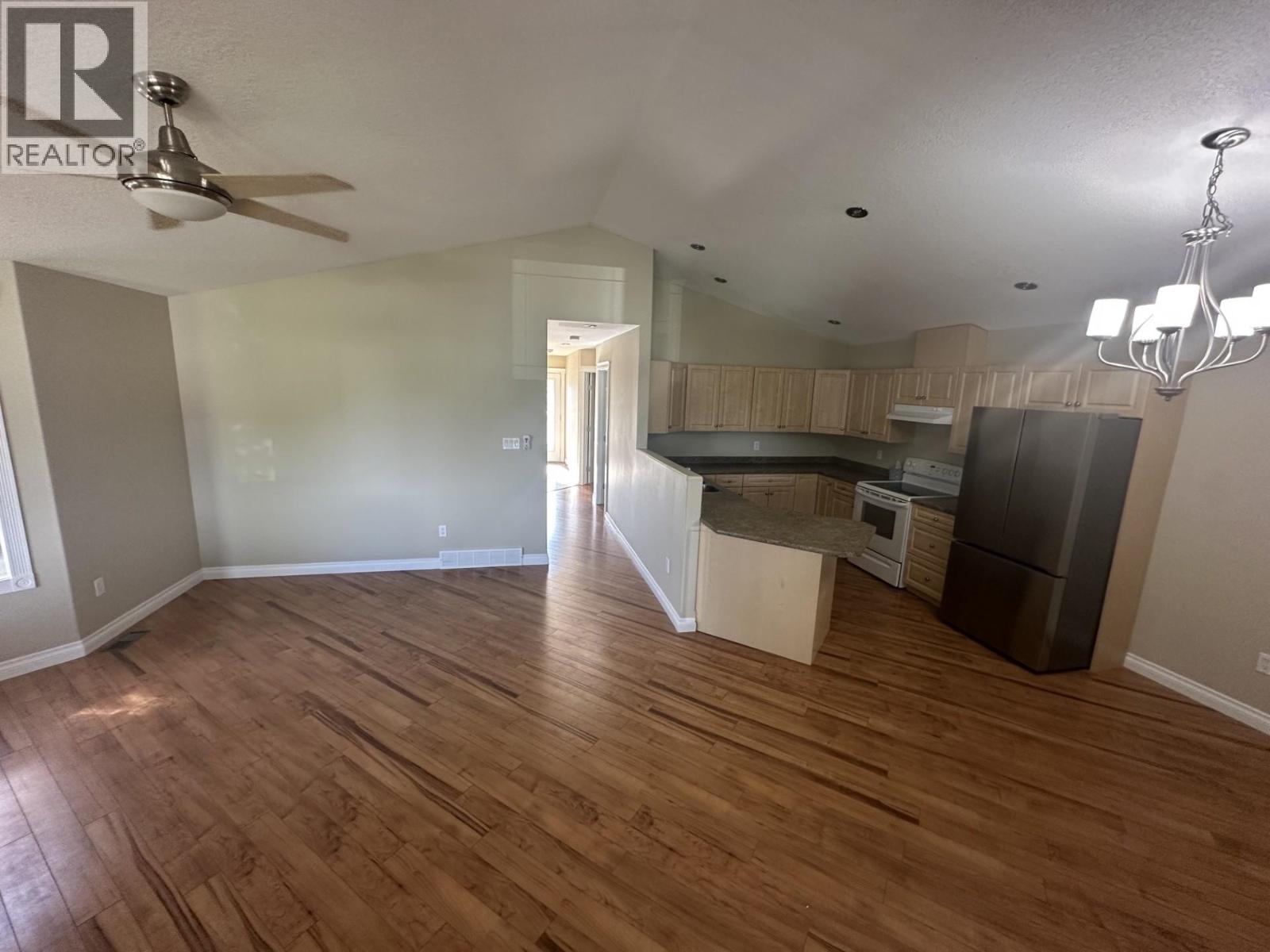 11712 98a Street, Fort St. John, British Columbia V1J 0E9 - Photo 9 - R3100477
