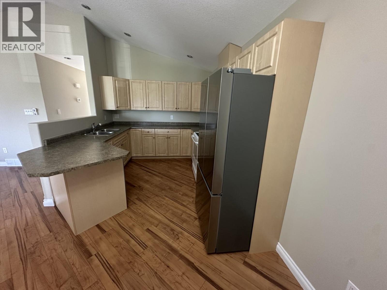 11712 98a Street, Fort St. John, British Columbia V1J 0E9 - Photo 11 - R3100477