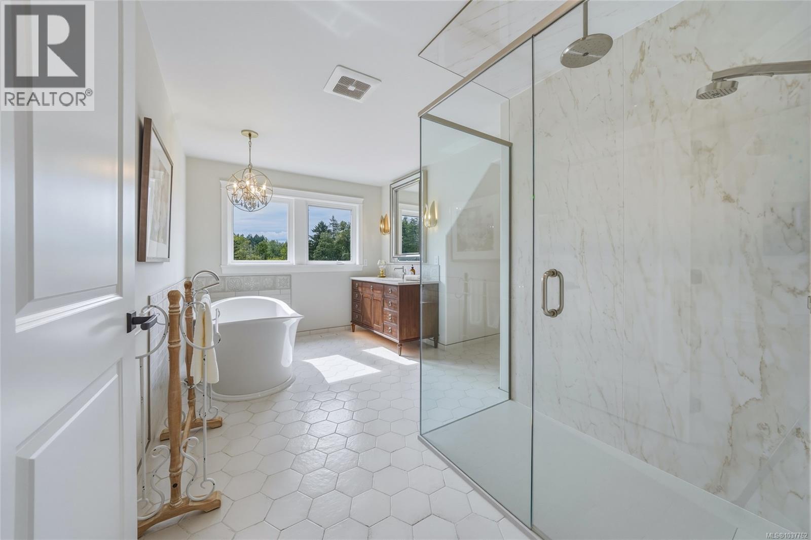 6429 Bryn Rd, Central Saanich, British Columbia V8M 1X6 - Photo 28 - 1037762