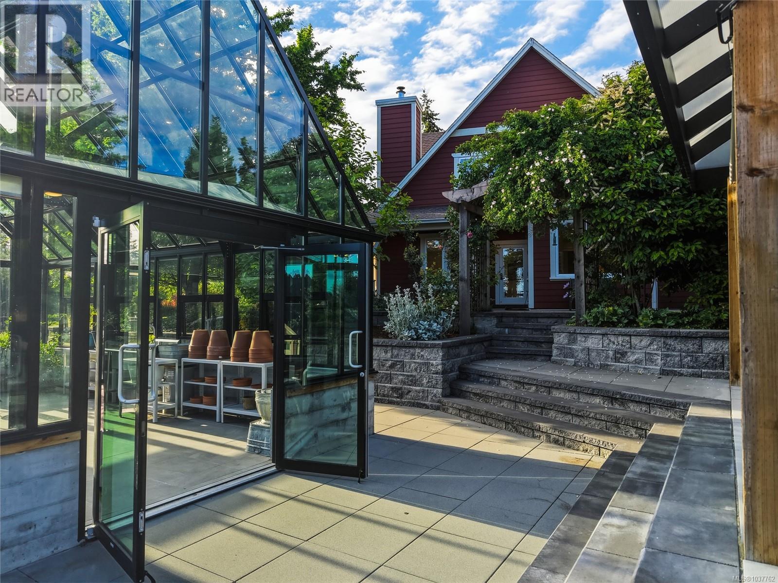 6429 Bryn Rd, Central Saanich, British Columbia V8M 1X6 - Photo 41 - 1037762